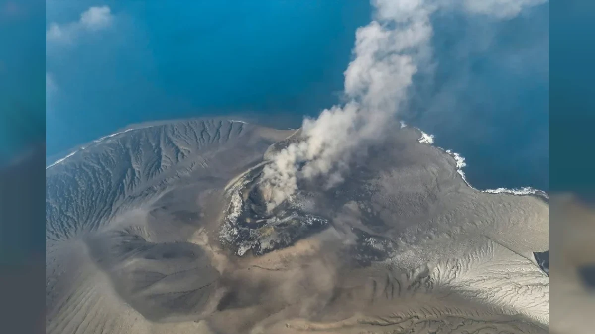 Anak Krakatau: Aktiviti Seismik Masih Tinggi, Usaha Hasilkan Hujan Mencabar